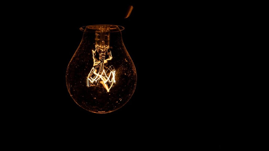 light bulb, electricity, energy, voltage, power supply, current, technology, lamp, lighting, electric, glow, energy revolution, glowing